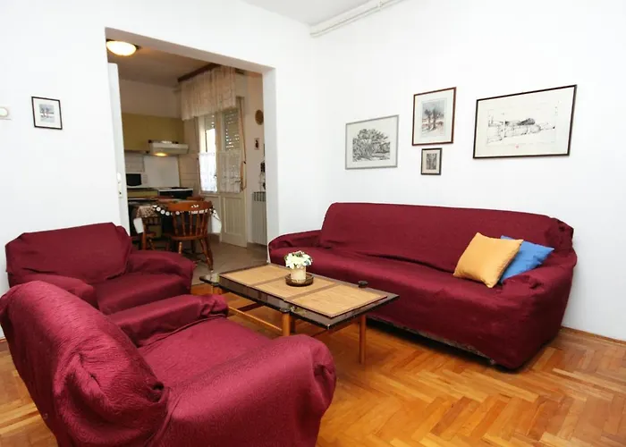 With A Parking Space - 5852 Apartman Zadar